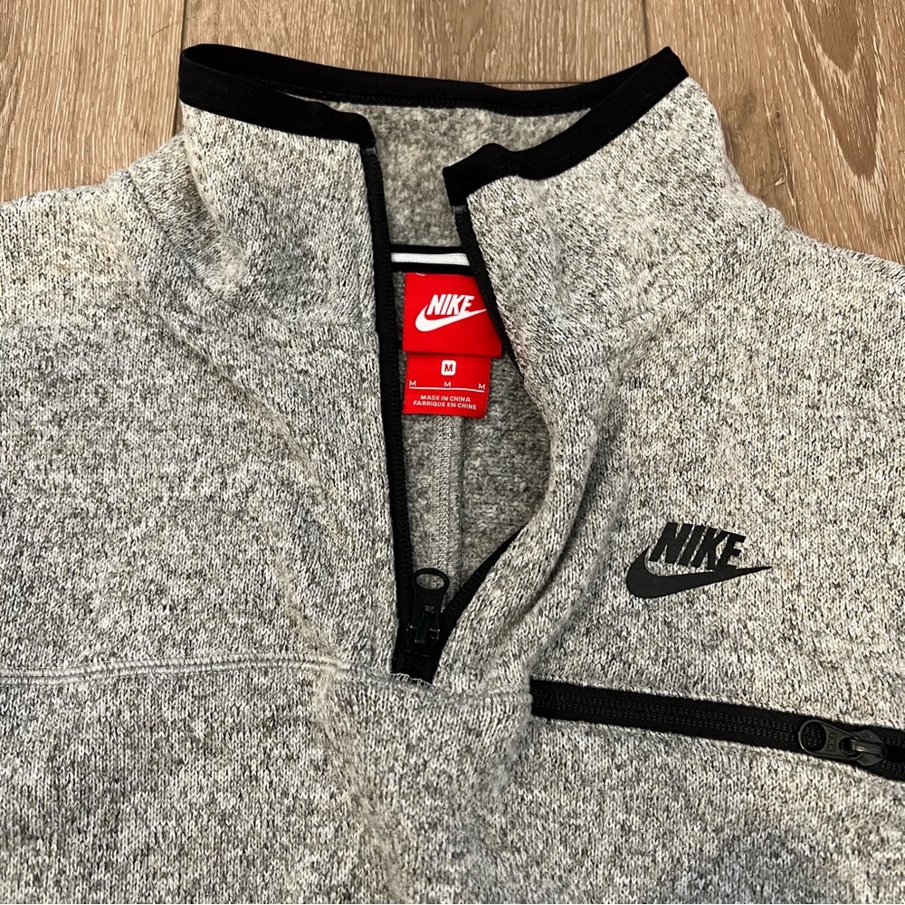 Nike SoulCycle cropped heathered gray sweatshirt - Picture 4 of 6